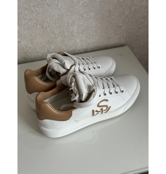 Кеды • Stuart Weitzman • Белый