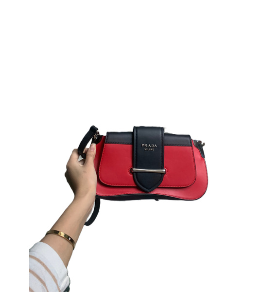 Сумка • Prada • Красный