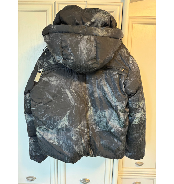 Пуховик • Off-White • Черный