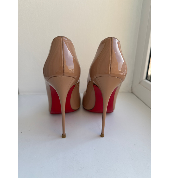 Туфли • Christian Louboutin • Бежевый