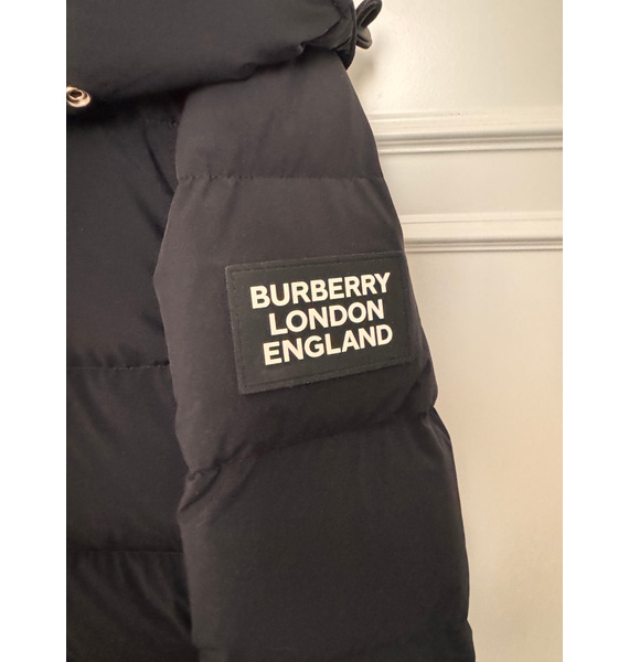 Куртка • Burberry • Черный