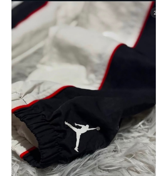 Свитшот • Jordan • Черный