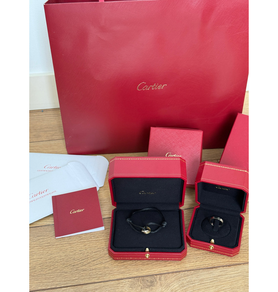 Кольцо • Cartier • Серый