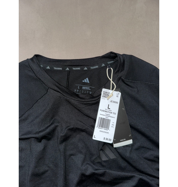 Футболка • adidas • Черный