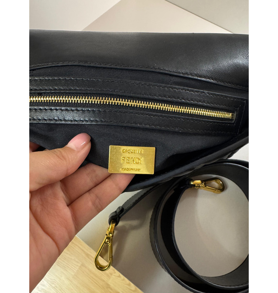 Сумка • Fendi • Черный