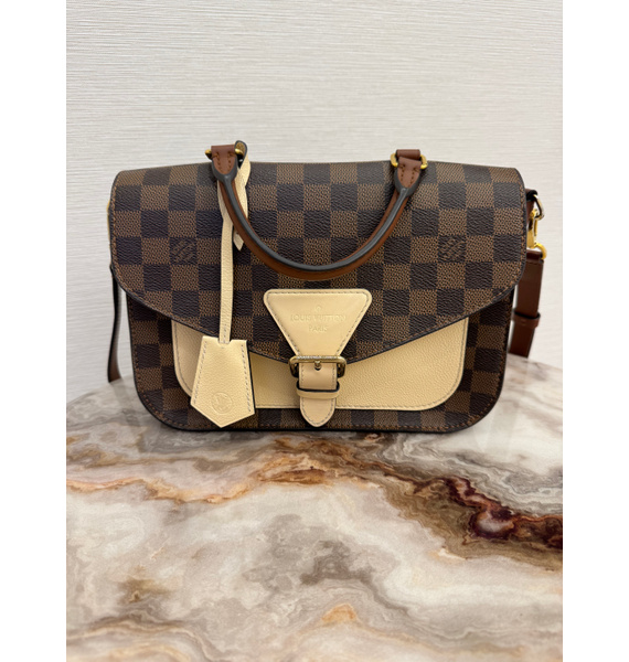 Сумка • Louis Vuitton • Коричневый