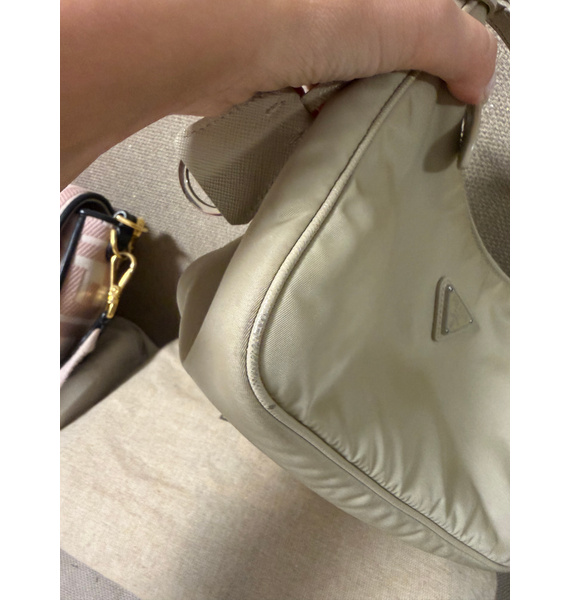 Сумка • Prada • Бежевый