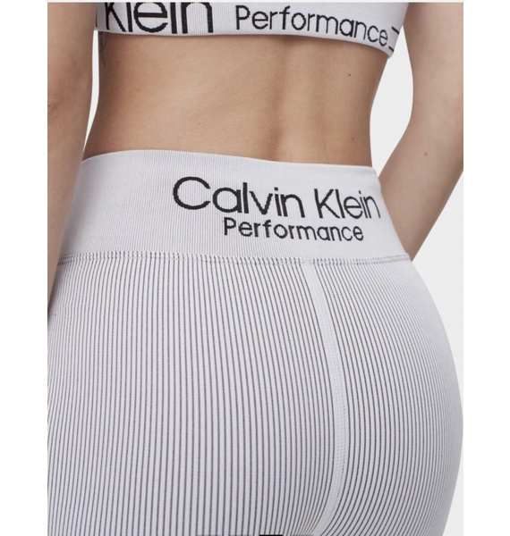 Шорты • Calvin Klein • Белый