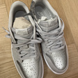 Кроссовки • Nike • Серый