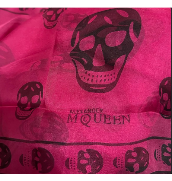 Платок • Alexander McQueen • Розовый