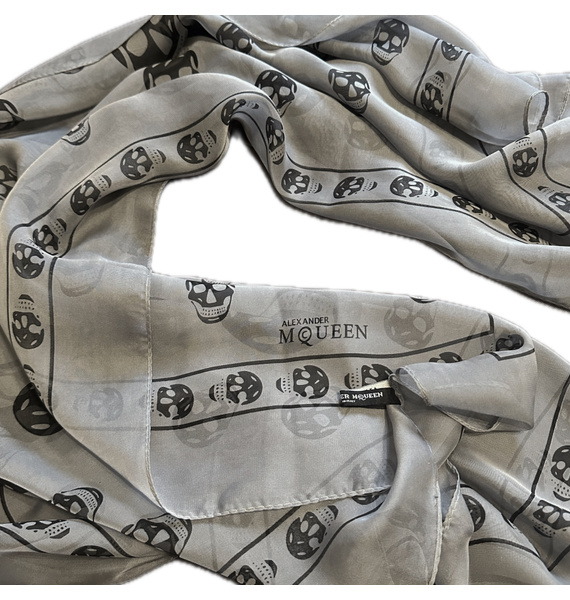 Шарф • Alexander McQueen • Серый