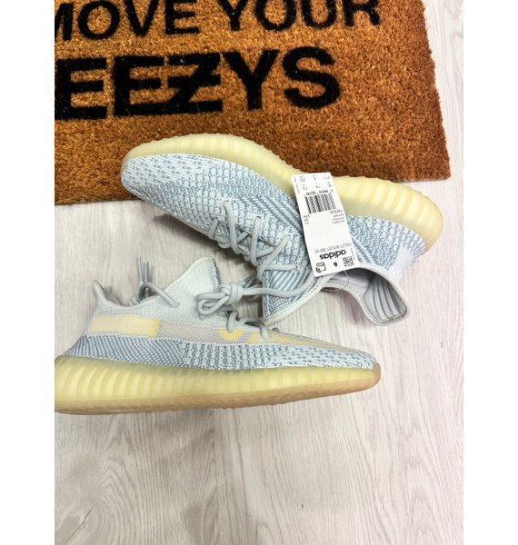 Кроссовки • Yeezy • Голубой