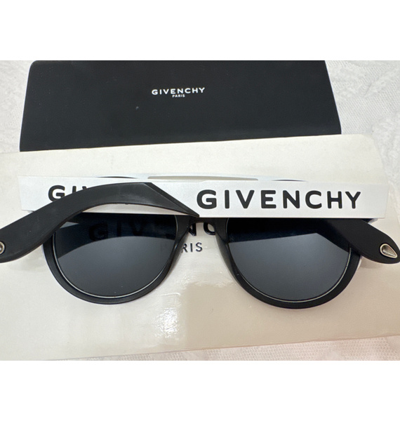 Очки • Givenchy • Черный
