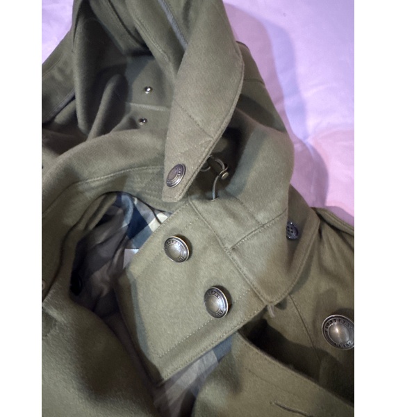 Пальто • Burberry • Хаки