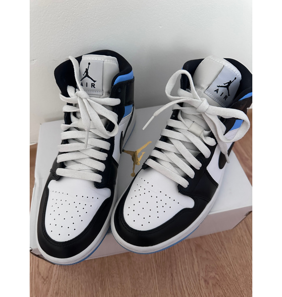 Кроссовки • Nike • Белый