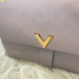 Сумка • Louis Vuitton • Коралловый