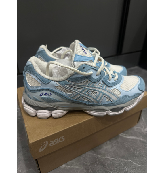 Кроссовки • ASICS • Голубой