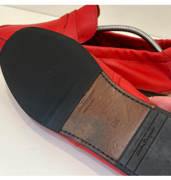 Мокасины • Salvatore Ferragamo • Красный