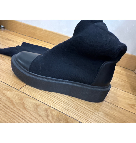 Ботфорты • Max Mara • Черный