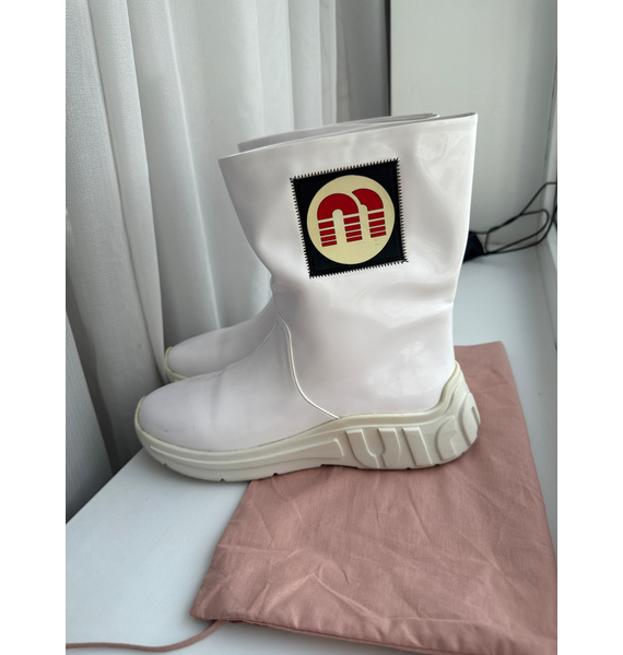 Ботинки • Miu Miu • Белый