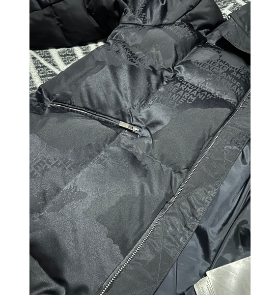 Пуховик • Armani Exchange • Мульти