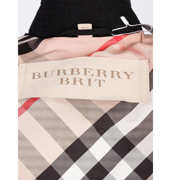 Плащ • Burberry • Черный