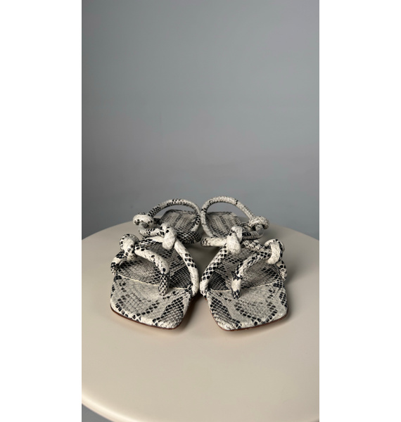 Сандалии • Bottega Veneta • Мульти