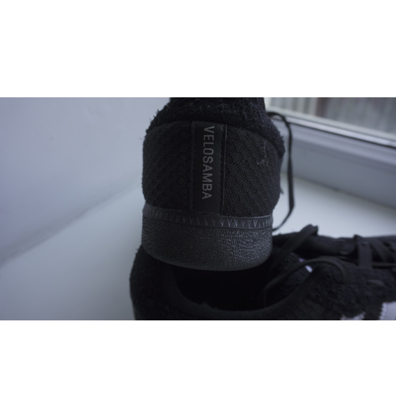 Кроссовки • adidas • Черный