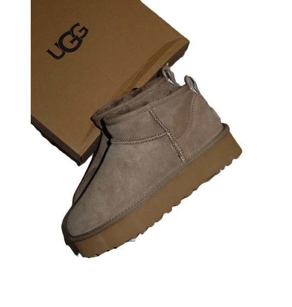 Сапоги • UGG • Хаки