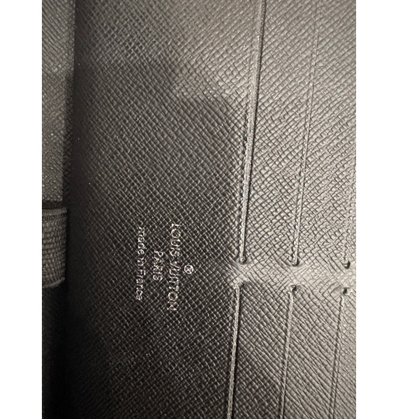 Кошелек • Louis Vuitton • Черный