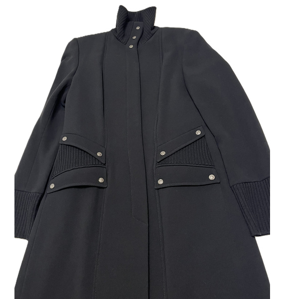 Пальто • Versace • Черный