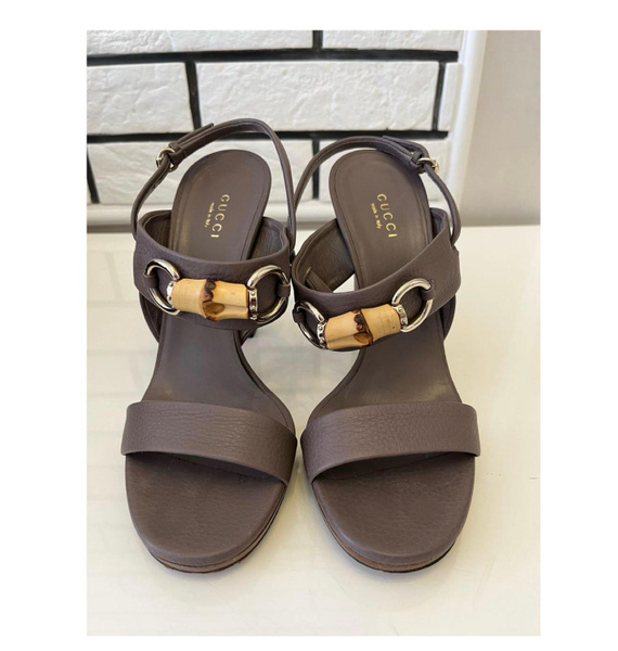 Босоножки • Gucci • Серый