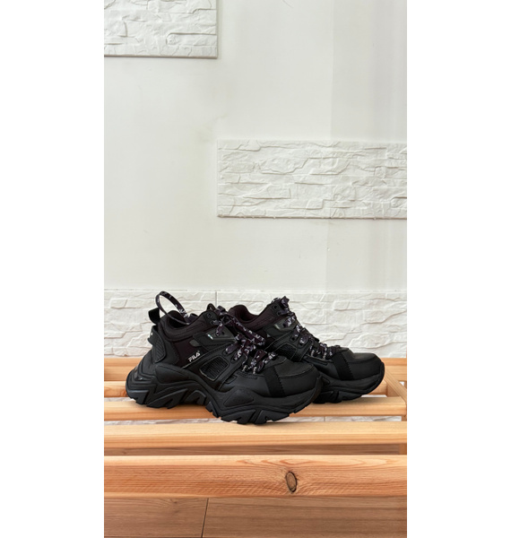 Кроссовки • Fila • Черный