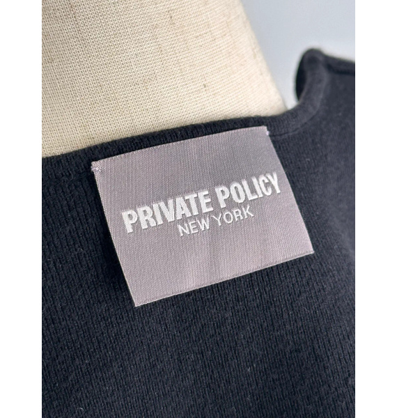 Топ • Private Policy • Черный