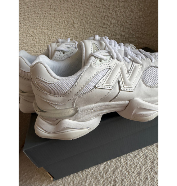 Кроссовки • New Balance • Белый