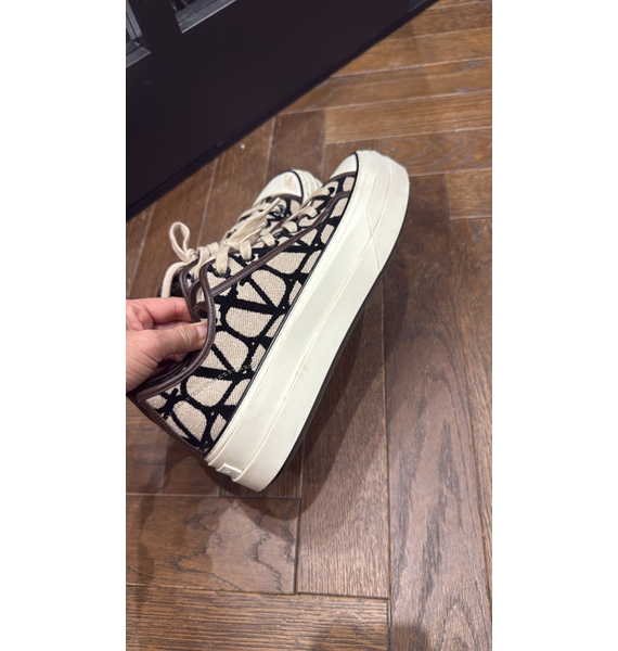 Кеды • Valentino Garavani • Белый
