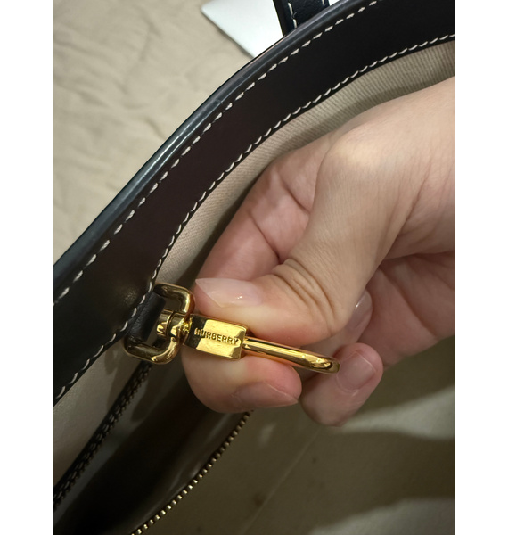 Сумка • Burberry • Черный