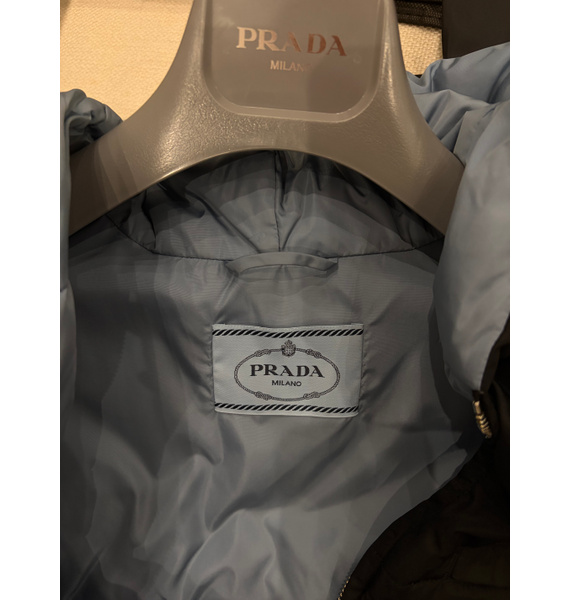 Курткa • Prada • Черный