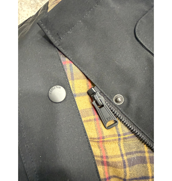 Куртка • Tommy Hilfiger • Черный