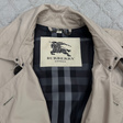 Тренч • Burberry • Бежевый