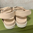 Сандалии • Gucci • Розовый