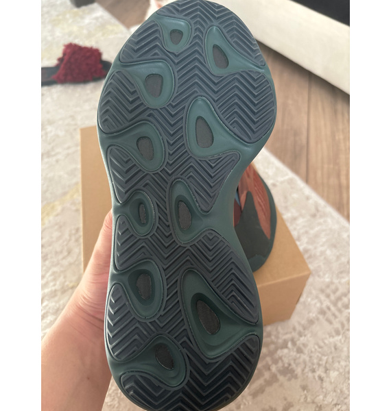 Кроссовки • adidas • Оранжевый