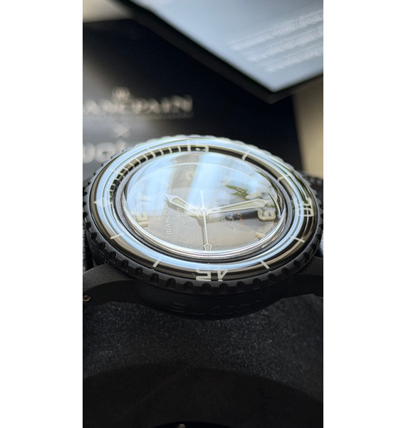Часы • Swatch • Черный