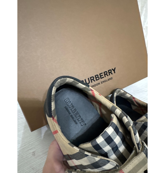 Кроссовки • Burberry Kids • Песочный