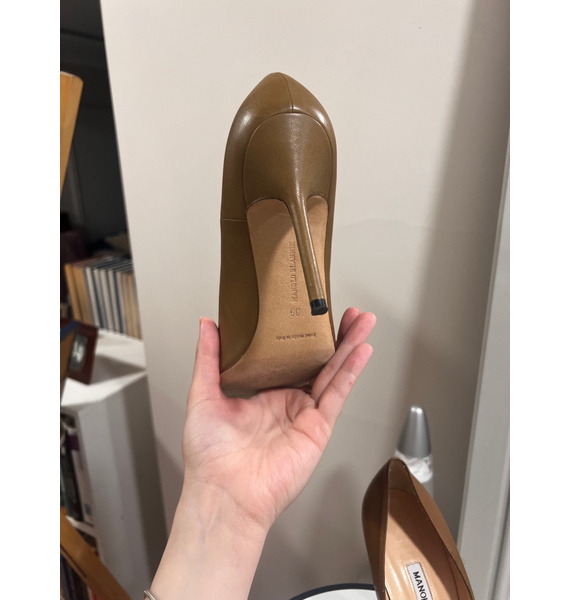 Туфли • Manolo Blahnik • Коричневый