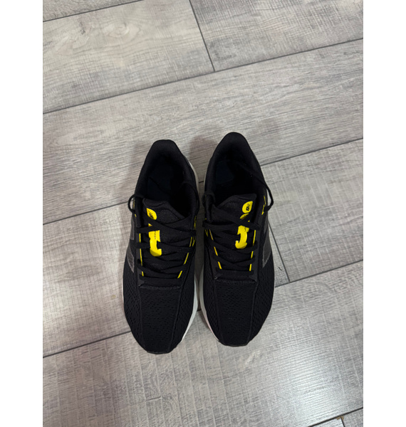 Кроссовки • New Balance • Черный