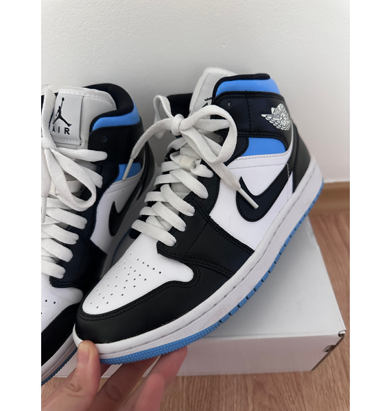 Кроссовки • Nike • Белый