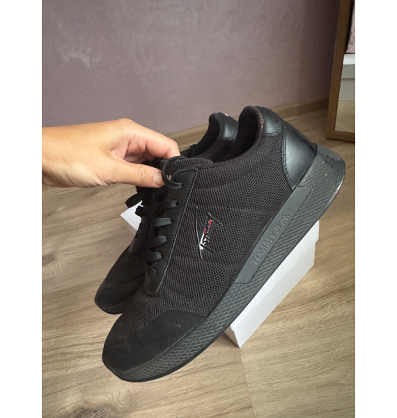 Кеды • Tommy Jeans • Черный