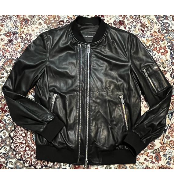 Куртка • Emporio Armani • Черный