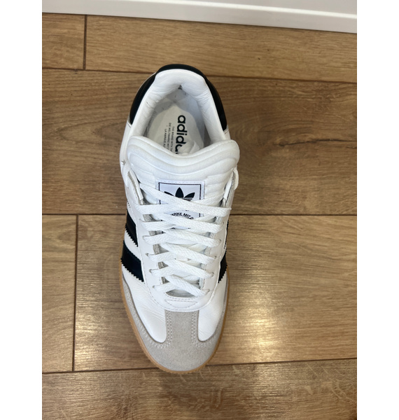 Кроссовки • adidas • Белый